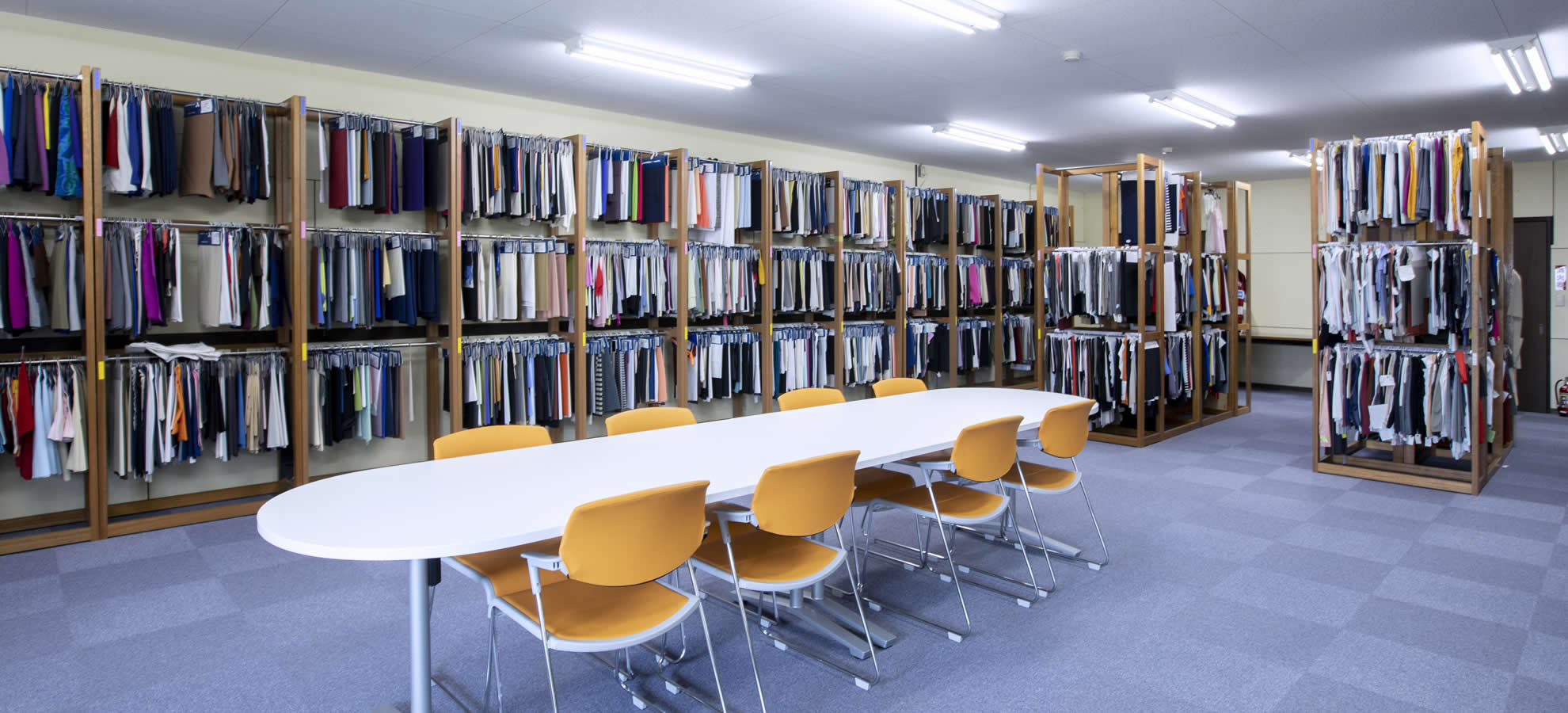 アサヒゴウセン 衣料